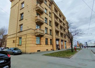Продается четырехкомнатная квартира, 94.7 м2, Санкт-Петербург, Сызранская улица, 18, метро Электросила