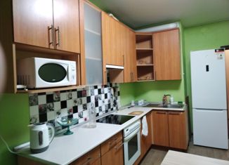 Продажа 2-ком. квартиры, 48 м2, посёлок Мурино, Оборонная улица, 37к2
