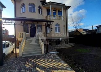 Продам дом, 400 м2, Ставропольский край, улица 60 лет Октября