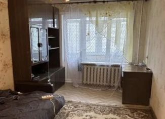 Продам 1-ком. квартиру, 36 м2, Белёв, Пролетарская улица, 46