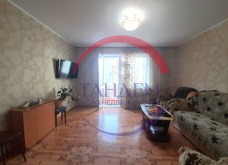 Продается 2-комнатная квартира, 51 м2, Прокопьевск, улица Есенина, 46