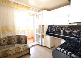 Сдача в аренду 3-комнатной квартиры, 65 м2, Магнитогорск, улица Зелёный Лог, 17