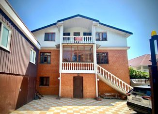 Дом на продажу, 370 м2, Сочи, микрорайон Макаренко, улица Макаренко, 6/10