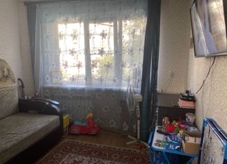 Продам 1-ком. квартиру, 31 м2, Новочебоксарск, Молодёжная улица, 5