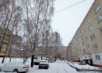 Продается трехкомнатная квартира, 59.7 м2, посёлок Путёвка, улица Строителей, 19