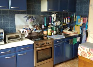 Продажа 3-ком. квартиры, 71.1 м2, Москва, улица Верхние Поля, 6, метро Братиславская