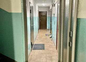 Продам однокомнатную квартиру, 18 м2, Нефтеюганск, 1-й микрорайон, 13