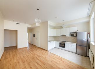 Продаю 2-комнатную квартиру, 53.2 м2, Санкт-Петербург, Аптекарский проспект, 18, метро Петроградская