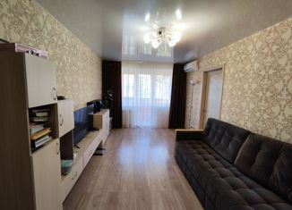 Продается трехкомнатная квартира, 55.9 м2, Самара, улица Волгина, 115, метро Гагаринская