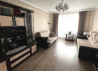 Продается 3-комнатная квартира, 65.7 м2, поселок городского типа Алексеевское, улица Ленина, 80