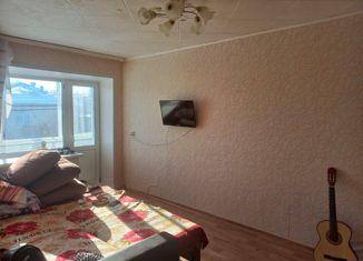 Продажа 1-комнатной квартиры, 30.7 м2, рабочий посёлок Уральский, Набережная улица, 19