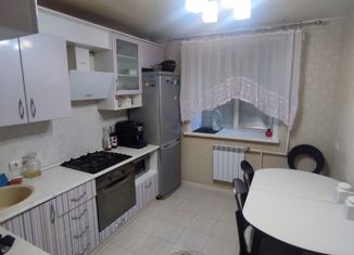 Продается 3-ком. квартира, 90 м2, Саратовская область, Ленинградская улица, 35