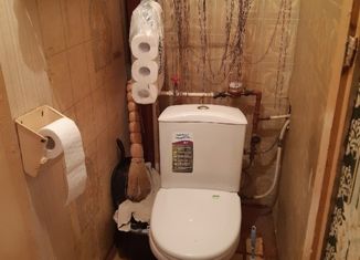 Продам 3-ком. квартиру, 59 м2, Старая Русса, улица Радищева, 7