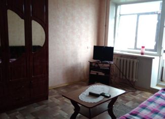 Продам 1-комнатную квартиру, 30.4 м2, посёлок Возрождение, улица Максима Горького, 2