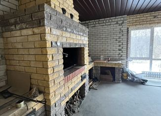 Продается дом, 195.2 м2, село Репное, улица Мира