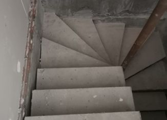 Продается таунхаус, 160 м2, посёлок городского типа Излучинск, Набережная улица, 11Д