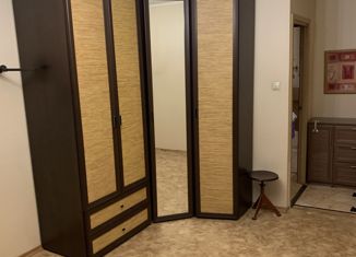 Продам трехкомнатную квартиру, 60 м2, Москва, Зюзинская улица, 4к4, Зюзинская улица