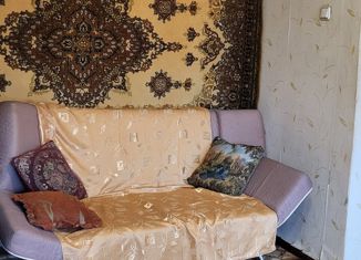 Сдам 2-ком. квартиру, 42.4 м2, Екатеринбург, Академическая улица, 19Б, Академическая улица