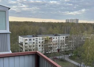 Продается 1-ком. квартира, 32.8 м2, Санкт-Петербург, проспект Ветеранов, 76, метро Проспект Ветеранов