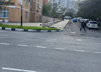 Продам однокомнатную квартиру, 19.4 м2, Новороссийск, улица Мурата Ахеджака, 5, ЖК Черноморский-2