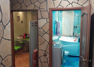 Продается 2-ком. квартира, 49 м2, Шелехов, 18-й квартал, 19