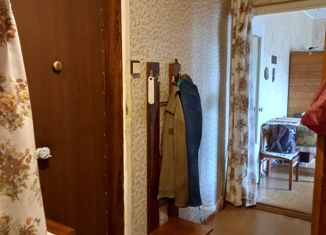 Продажа 2-комнатной квартиры, 51.1 м2, Златоуст, улица имени Н.П. Полетаева, 4