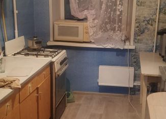 Продажа 2-ком. квартиры, 50.7 м2, Козьмодемьянск, 3-й микрорайон, 18