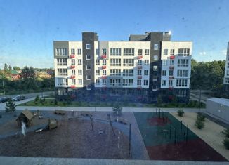 Продам 2-ком. квартиру, 54.6 м2, деревня Ветошниково, улица Ивана Спатара, 22