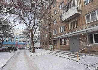 Продажа 1-комнатной квартиры, 16.7 м2, Екатеринбург, улица Стрелочников, 1, Железнодорожный район