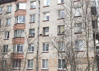 Продается двухкомнатная квартира, 42.7 м2, деревня Лаголово, Садовая улица, 4