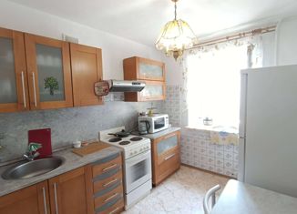 Продается 2-ком. квартира, 50.7 м2, Иркутск, улица Ивана Кочубея, 17, Правобережный округ