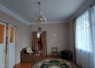 Продается двухкомнатная квартира, 44 м2, село Верхний Услон, улица Чехова, 5