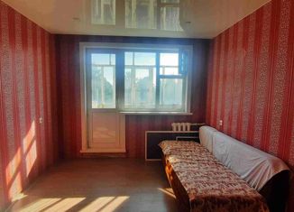 Продается 2-комнатная квартира, 38.3 м2, Первоуральск, улица Прокатчиков, 2