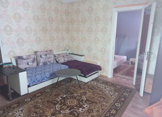 Продается двухкомнатная квартира, 42.3 м2, село Култаево, улица Космонавтов, 2