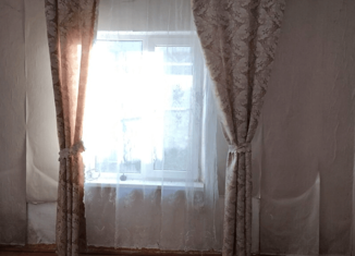 Продается 2-ком. квартира, 30 м2, Абинск, улица Дзержинского, 15