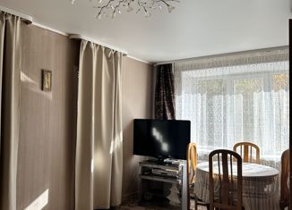 Продается 4-комнатная квартира, 61 м2, Ишимбай, Геологическая улица, 87