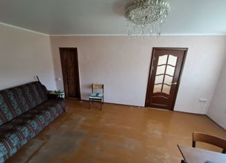 Продается двухкомнатная квартира, 40.3 м2, Малоярославец, Строительная улица, 10