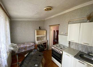 Продаю двухкомнатную квартиру, 46 м2, Ставрополь, переулок Правды, 4, микрорайон № 18