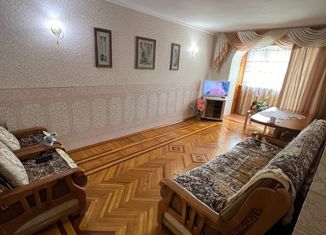 Продам трехкомнатную квартиру, 59.8 м2, Карачаево-Черкесия, проспект Ленина, 77