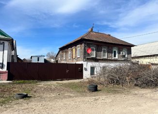 Продается 3-комнатная квартира, 47.7 м2, Вольск, улица 1 Мая, 50