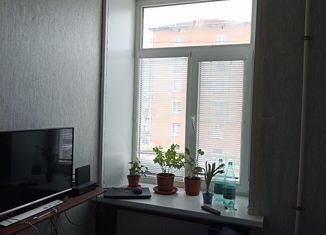 Продаю 3-комнатную квартиру, 62.2 м2, Кронштадт, улица Карла Либкнехта, 15Б