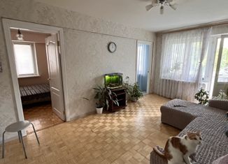 Продажа 4-комнатной квартиры, 59 м2, Ижевск, Майская улица, 14, жилой район Север