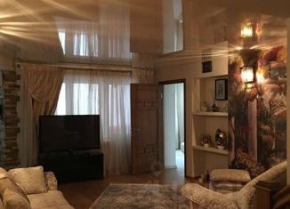 Аренда 4-комнатной квартиры, 150 м2, Волгоград, Ангарская улица, 71Б