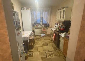 Продается 3-ком. квартира, 58 м2, село Кармаскалы, Садовая улица, 22/1