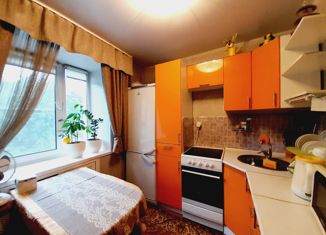 Продам двухкомнатную квартиру, 45 м2, Кемеровская область, улица Тухачевского, 4