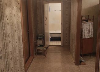 Продам 2-ком. квартиру, 51.2 м2, Елабуга, улица Марджани, 30