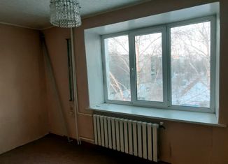 Продажа трехкомнатной квартиры, 49 м2, Бузулук, улица Маршала Егорова, 15