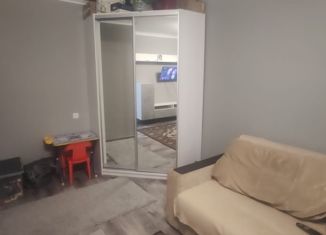 Продается 1-комнатная квартира, 33.2 м2, посёлок Увельский, улица Сафонова, 12