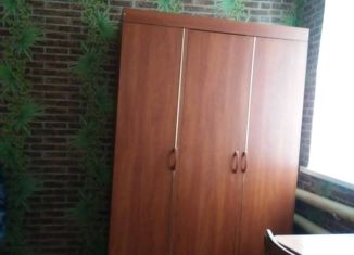 Продаю 3-ком. квартиру, 47.5 м2, Красный Кут, Комсомольская улица, 56