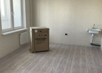 Продам квартиру студию, 33 м2, Краснодар, ЖК Квартал № 6, улица Генерал-лейтенанта Александра Сапрунова, 9